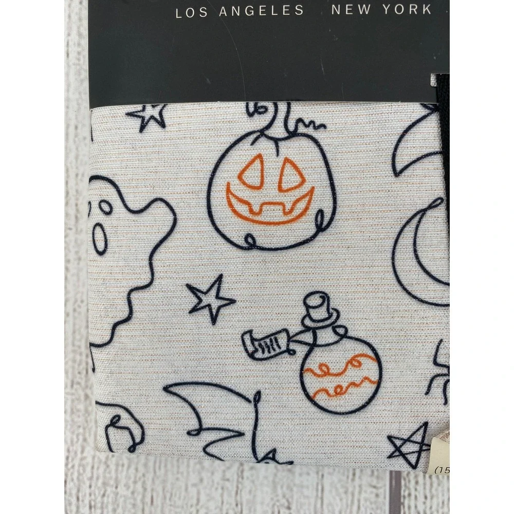 Rachel Zoe Tablecloth Halloween 60x84 Oblong White Ghost Pumpkin Metallic Print